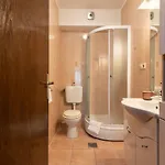 Apartament Bikaca *